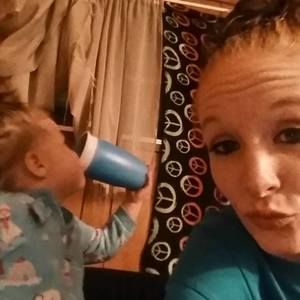 Meet your Posher, Courtney